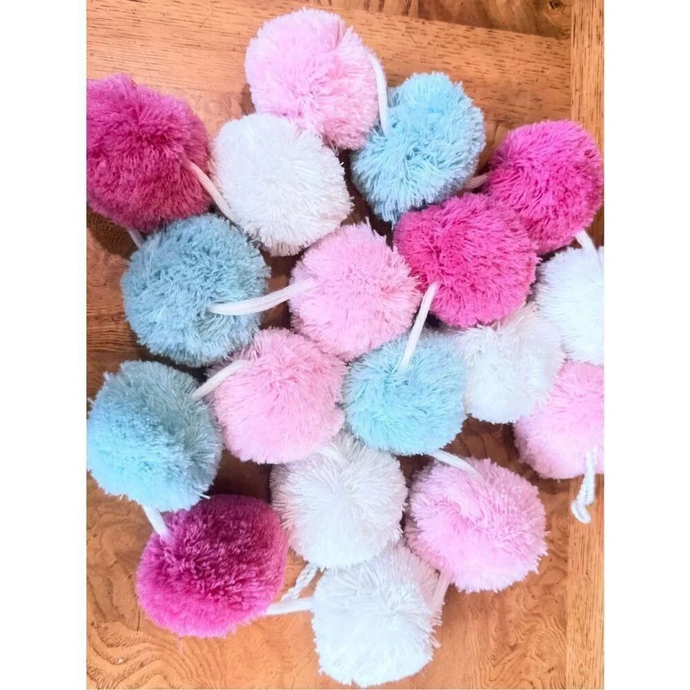 Pom Pom Ball Pastel Garland!